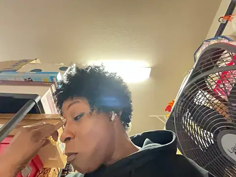 wynterheat online show from 11-10-25, 03:27