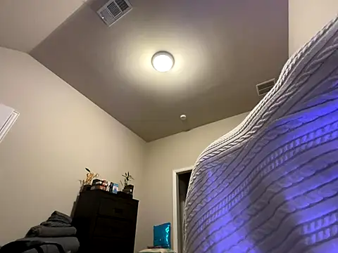 wynterheat online show from 11-29-25, 06:05