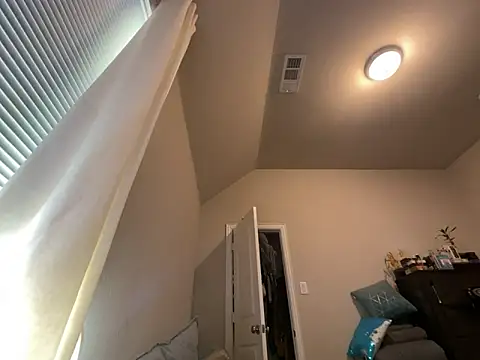 wynterheat online show from 12-19-25, 10:28