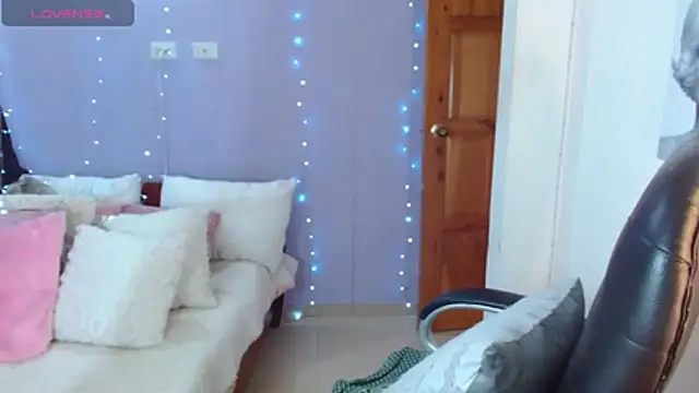 Paulina 627 online show from 11-22-25, 04:17