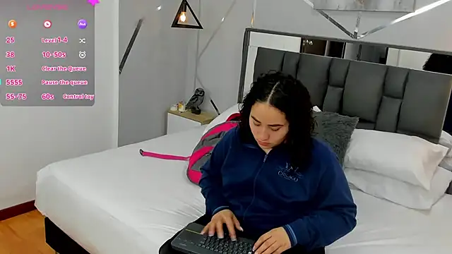 Ayla martinez online show from 03-09-25, 01:14