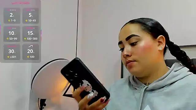 Ayla martinez online show from 10-11-25, 01:38