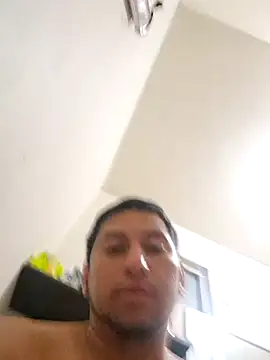 Snapshot of littleboyhot95 chatting on 10-01-25, 12:33 littleboyhot95 online show from 10-01-25, 12:33