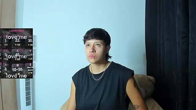 Snapshot of violet_casper_ chatting on 12-18-24, 05:59 violet casper online show from 12-18-24, 05:59