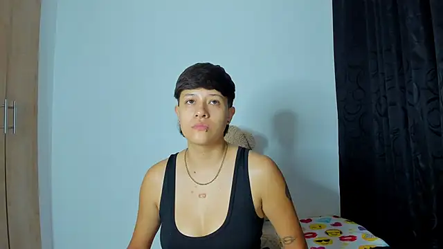 Snapshot of violet_casper_ chatting on 12-29-24, 12:09 violet casper online show from 12-29-24, 12:09
