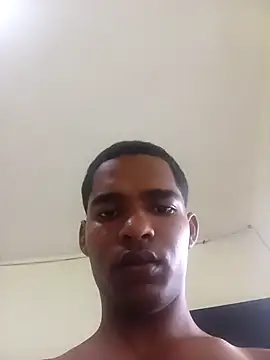 Snapshot of Jeanfamoso chatting on 10-17-25, 10:34 Jeanfamoso online show from 10-17-25, 10:34