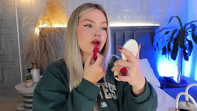 GaiaBaker online show from 12-17-25, 03:29