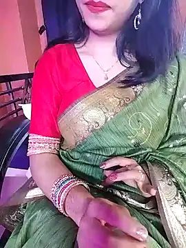 Snapshot of hot_Oliviaa chatting on 02-02-25, 07:41 hot Oliviaa online show from 02-02-25, 07:41