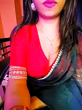 Snapshot of hot_Oliviaa chatting on 02-06-25, 06:18 hot Oliviaa online show from 02-06-25, 06:18