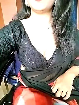 Snapshot of hot_Oliviaa chatting on 03-02-25, 05:33 hot Oliviaa online show from 03-02-25, 05:33