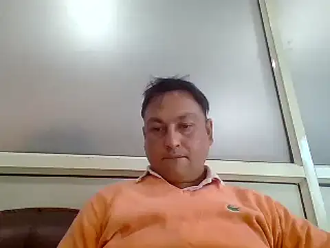 Snapshot of karan_rockstar chatting on 12-20-24, 07:01 karan rockstar online show from 12-20-24, 07:01