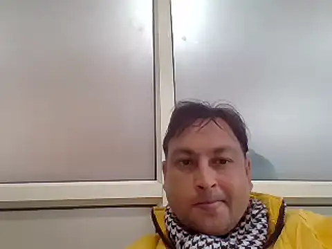 Snapshot of karan_rockstar chatting on 12-30-24, 10:10 karan rockstar online show from 12-30-24, 10:10