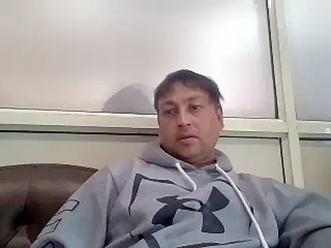 Snapshot of karan_rockstar chatting on 01-29-25, 06:33 karan rockstar online show from 01-29-25, 06:33