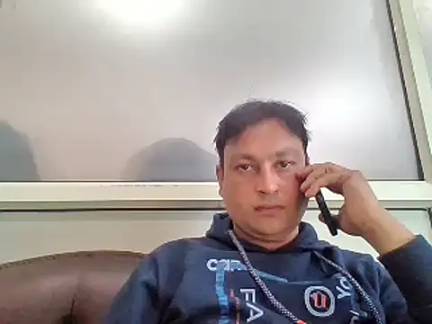 Snapshot of karan_rockstar chatting on 02-01-25, 06:54 karan rockstar online show from 02-01-25, 06:54