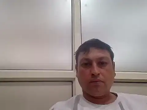 Snapshot of karan_rockstar chatting on 02-10-25, 02:37 karan rockstar online show from 02-10-25, 02:37