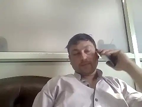 Snapshot of karan_rockstar chatting on 03-01-25, 10:24 karan rockstar online show from 03-01-25, 10:24