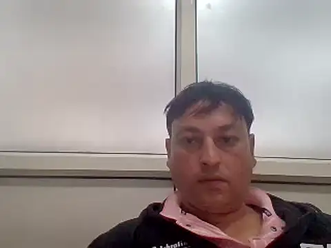 Snapshot of karan_rockstar chatting on 03-08-25, 02:08 karan rockstar online show from 03-08-25, 02:08