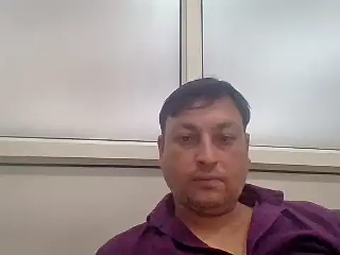 Snapshot of karan_rockstar chatting on 03-12-25, 02:01 karan rockstar online show from 03-12-25, 02:01