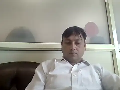 Snapshot of karan_rockstar chatting on 03-17-25, 10:06 karan rockstar online show from 03-17-25, 10:06