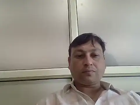 Snapshot of karan_rockstar chatting on 03-18-25, 10:46 karan rockstar online show from 03-18-25, 10:46