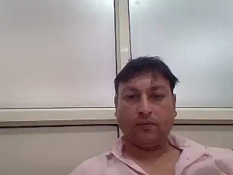 Snapshot of karan_rockstar chatting on 03-20-25, 01:15 karan rockstar online show from 03-20-25, 01:15