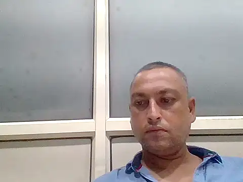 Snapshot of karan_rockstar chatting on 09-10-25, 03:34 karan rockstar online show from 09-10-25, 03:34