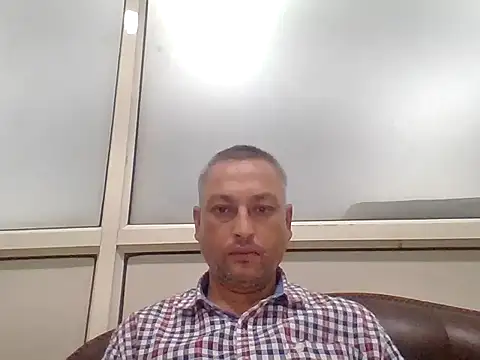 Snapshot of karan_rockstar chatting on 09-17-25, 02:08 karan rockstar online show from 09-17-25, 02:08