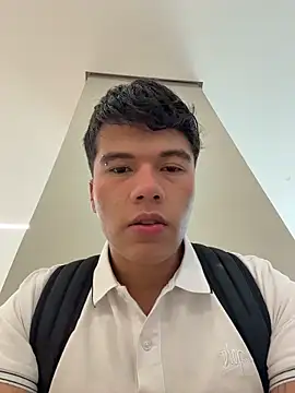 Logan smith1 online show from 12-14-25, 04:23