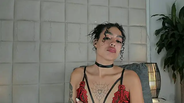 Snapshot of Nia_Bunny chatting on 01-08-25, 02:03 Nia Bunny online show from 01-08-25, 02:03