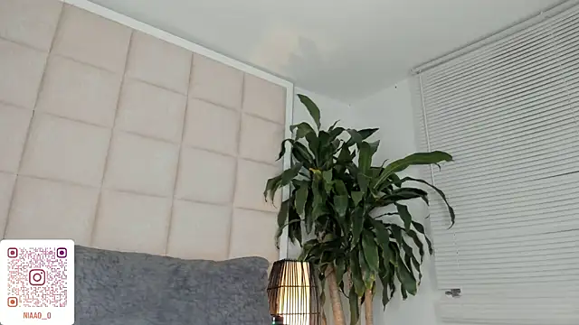 Snapshot of Nia_Bunny chatting on 02-26-25, 04:35 Nia Bunny online show from 02-26-25, 04:35