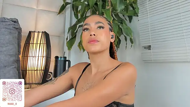Snapshot of Nia_Bunny chatting on 03-07-25, 04:55 Nia Bunny online show from 03-07-25, 04:55