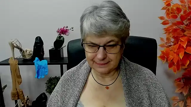 IrisDream online show from 12-09-24, 07:17