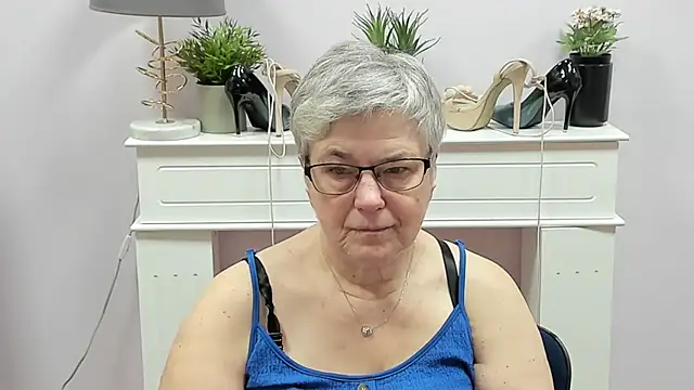 IrisDream online show from 12-18-25, 07:14