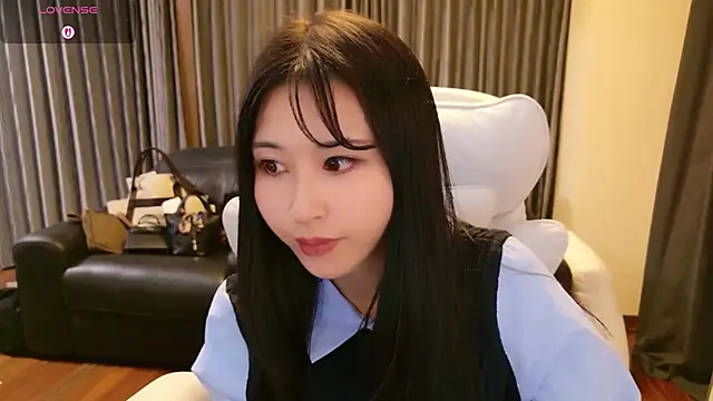 -satomi-jp online show from 05-04-26, 04:03