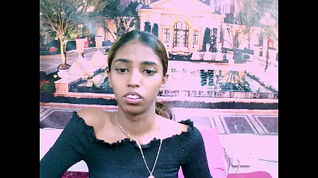 Snapshot of IndianSexySlender chatting on 12-08-24, 05:50 IndianSexySlender online show from 12-08-24, 05:50