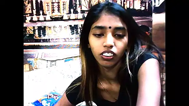 Snapshot of IndianSexySlender chatting on 09-22-25, 05:31 IndianSexySlender online show from 09-22-25, 05:31