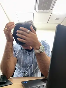 Snapshot of hotboysammy chatting on 01-29-25, 09:33 hotboysammy online show from 01-29-25, 09:33