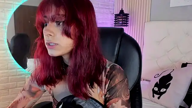 cloe  palmer online show from 12-04-24, 12:25