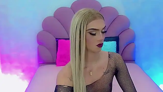 Snapshot of briana_sex32 chatting on 01-07-25, 08:24 briana sex32 online show from 01-07-25, 08:24