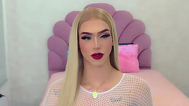 Snapshot of briana_sex32 chatting on 02-06-25, 02:11 briana sex32 online show from 02-06-25, 02:11