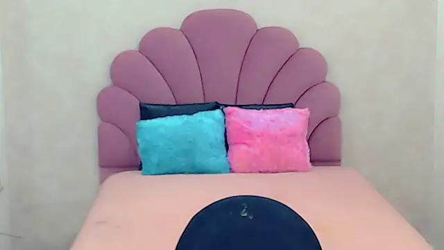 Snapshot of briana_sex32 chatting on 02-07-25, 11:12 briana sex32 online show from 02-07-25, 11:12