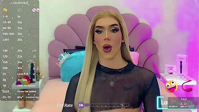 Snapshot of briana_sex32 chatting on 03-19-25, 10:22 briana sex32 online show from 03-19-25, 10:22