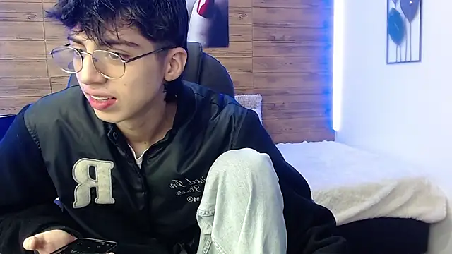 jhoellx online show from 12-13-24, 12:50
