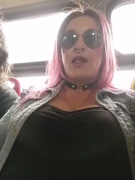 sophie banger online show from 06-16-26, 06:43