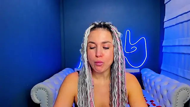 rock n roxy online show from 12-01-25, 01:32