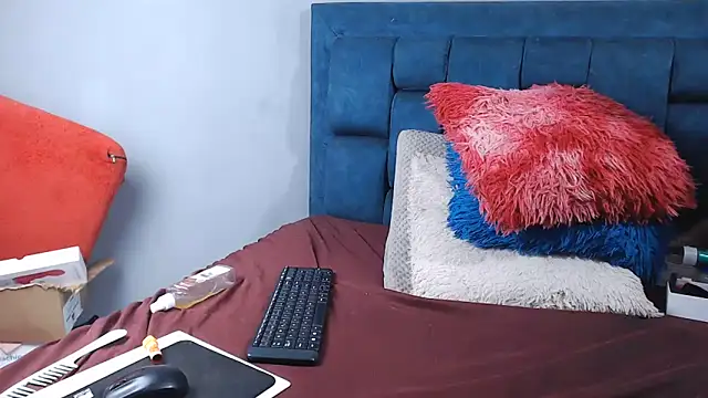 GabySteven online show from 06-19-26, 08:29