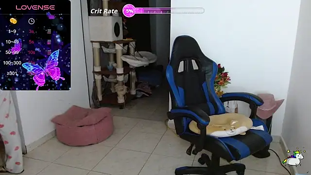 Snapshot of TRIXIE_TANG28 chatting on 02-17-26, 12:07 TRIXIE TANG28 online show from 02-17-26, 12:07