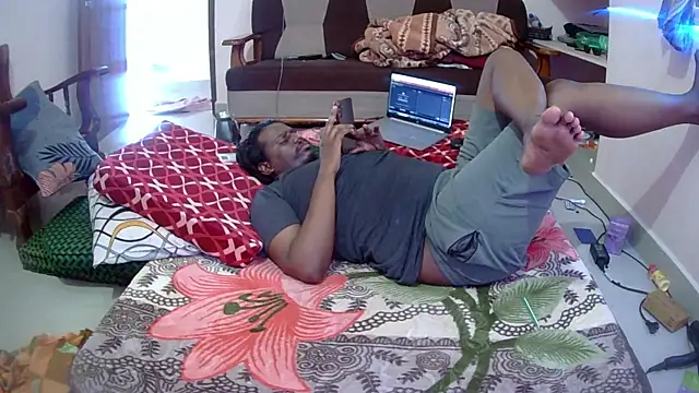Snapshot of inba99tamil chatting on 03-05-25, 04:56 inba99tamil online show from 03-05-25, 04:56