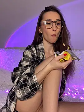 cutte dora online show from 03-02-26, 03:08