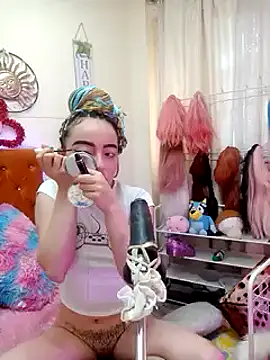 Yennastone online show from 12-21-24, 02:04